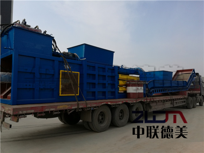 塑料瓶打包機 塑料瓶打包機